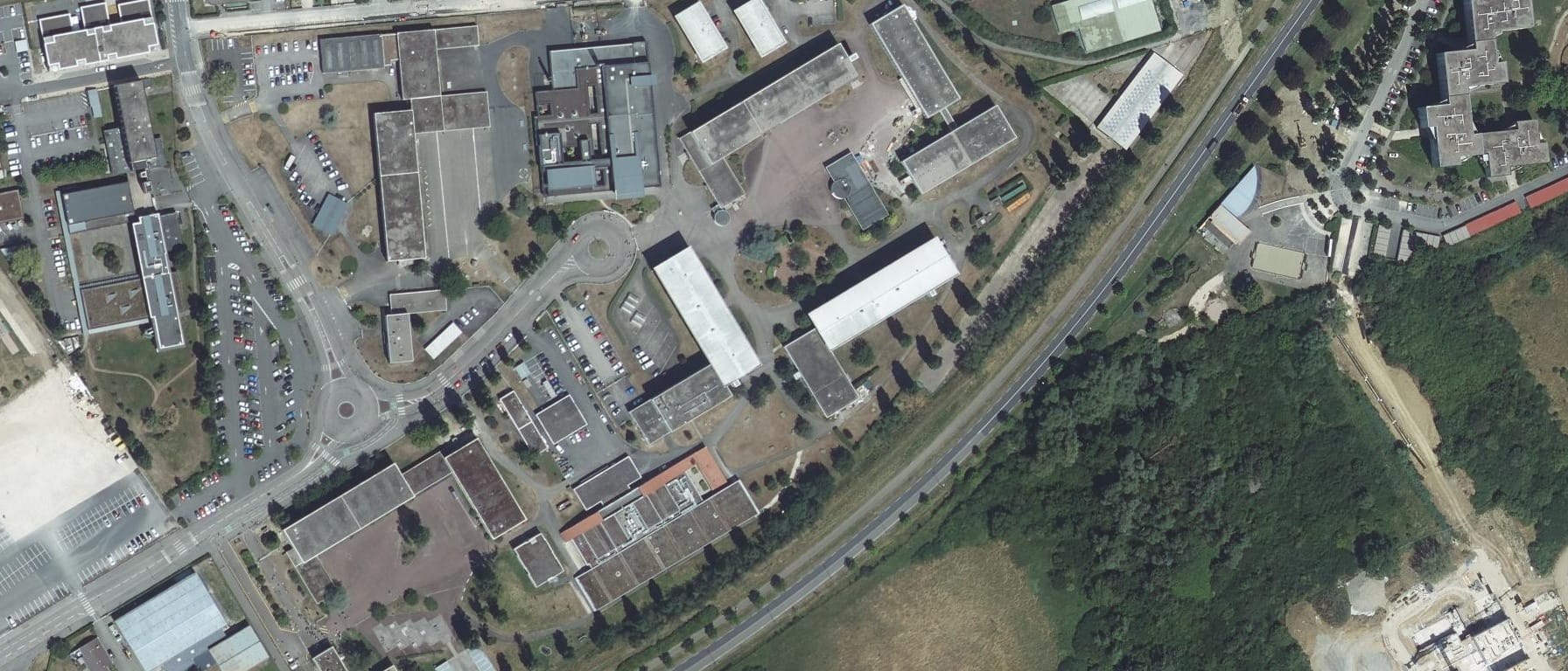 Vue aérienne de Lycée Arthur Varoquaux