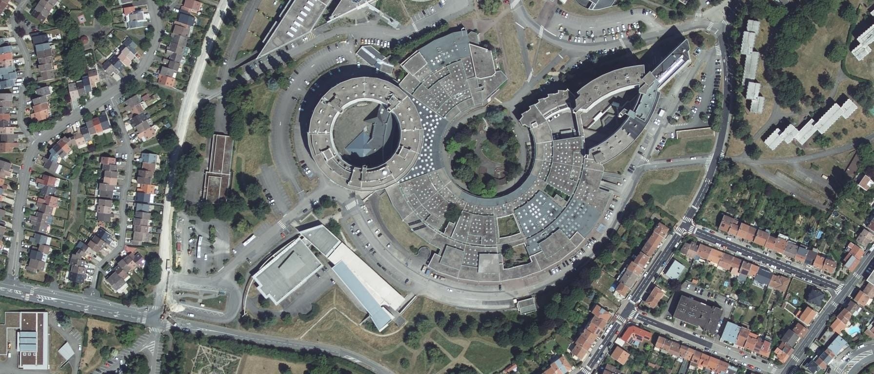 Vue aérienne de Université de Lorraine - Faculté des Sciences et Technologies - site de Nancy (54)