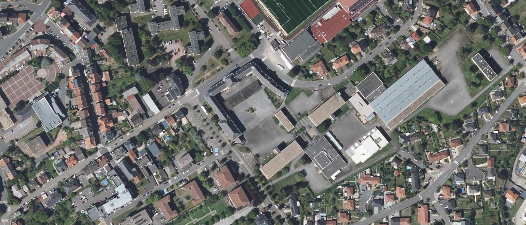 Vue aérienne de Lycée Julie Daubie