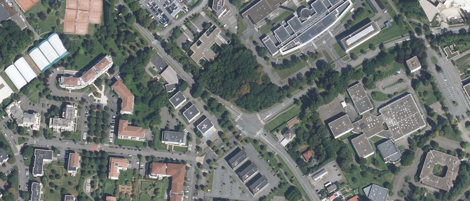 Vue aérienne de Lycée des Métiers - Hotelier Raymond Mondon