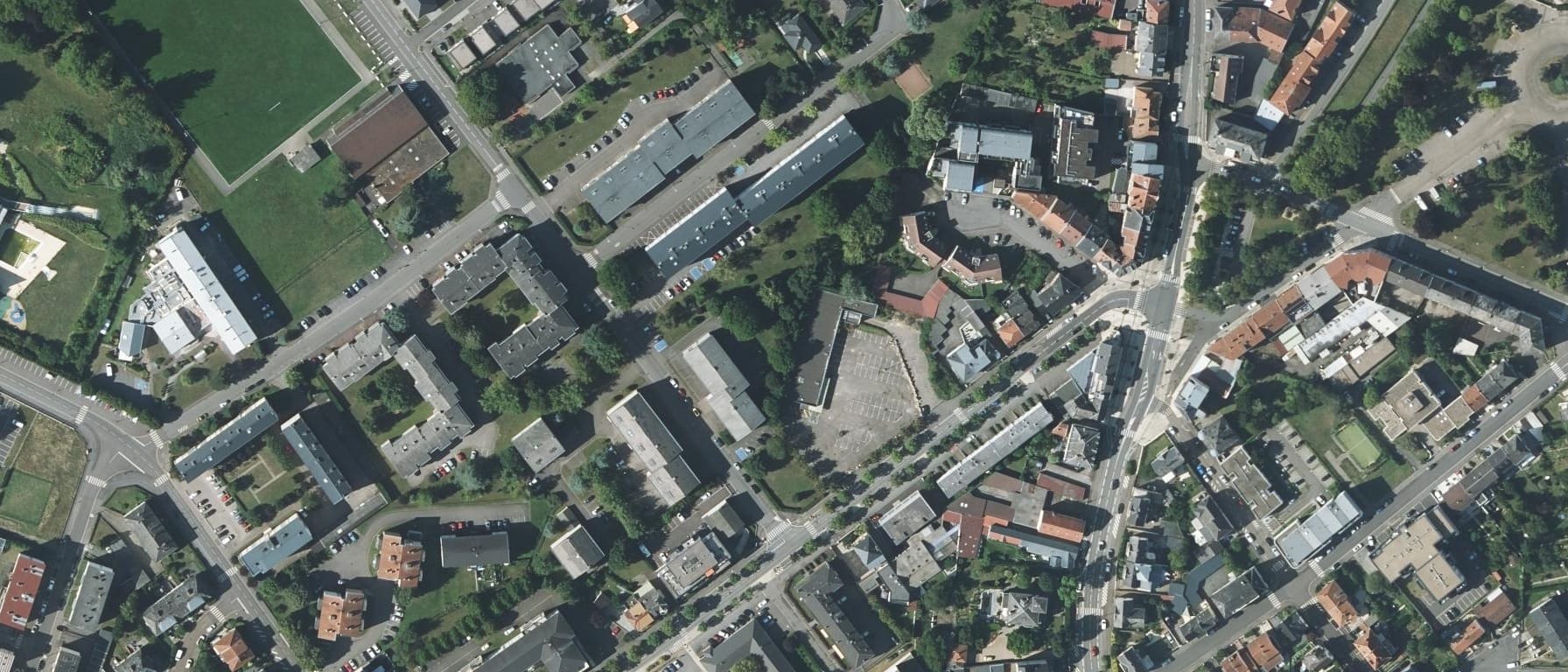 Vue aérienne de IPAG Business School - Campus de Thionville Luxembourg