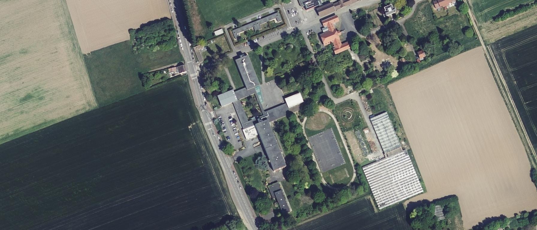 Vue aérienne de Lycée de la Nature et des Biotechnologies, Douai Bio Tech'