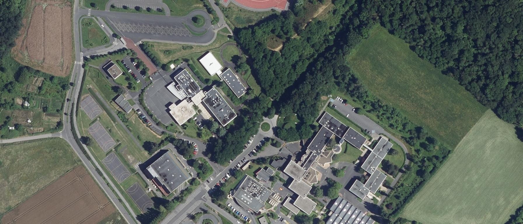 Vue aérienne de Lycée professionnel Charles De Bovelles
