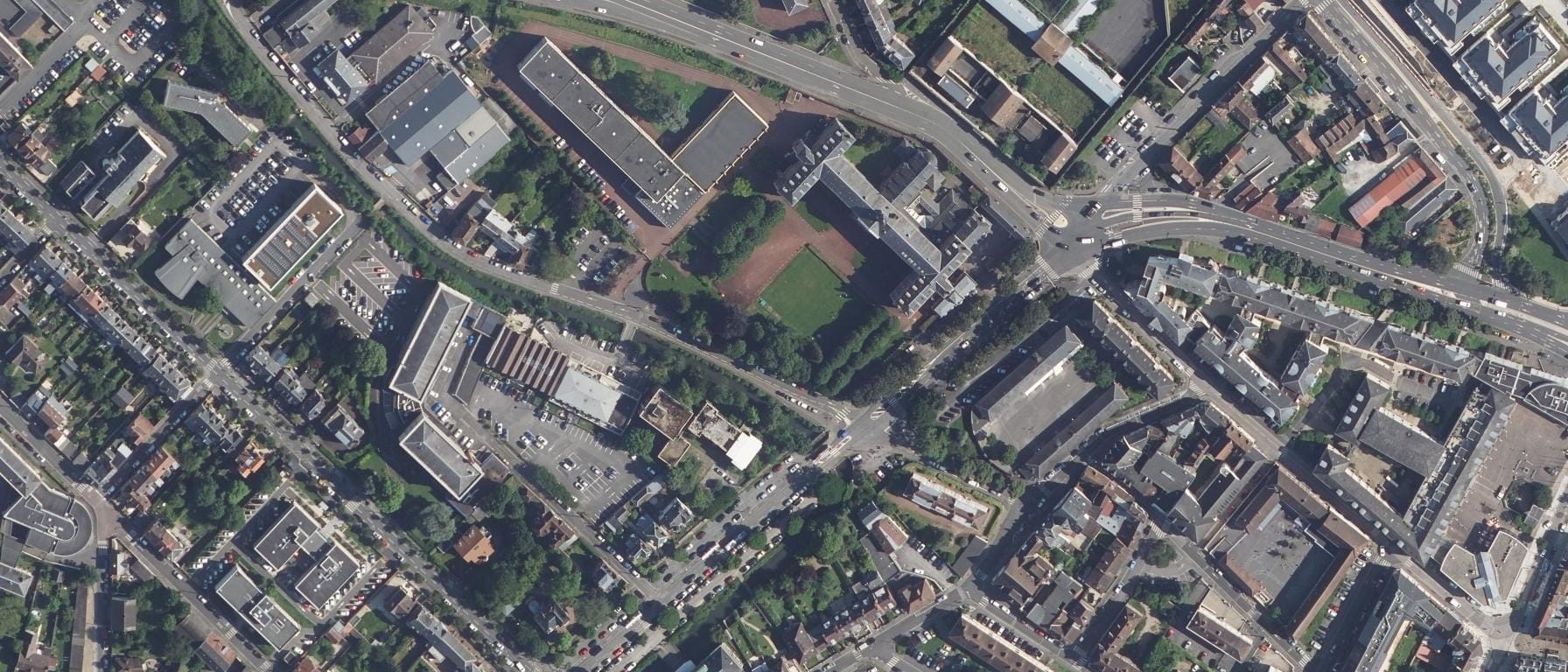Vue aérienne de Lycée Jeanne Hachette