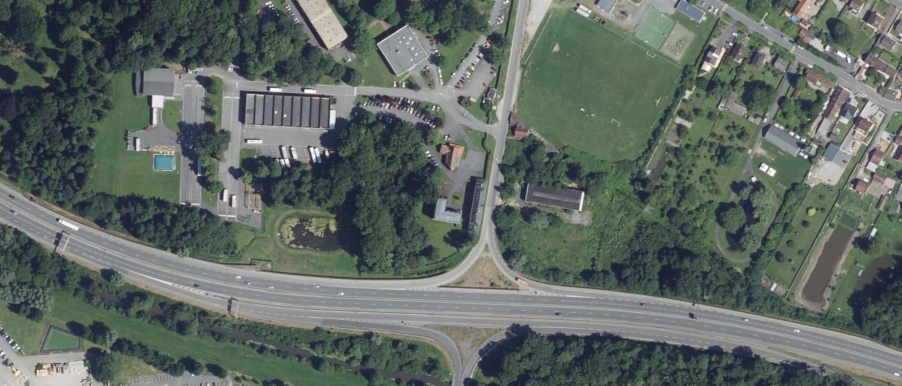Vue aérienne de AFTRAL ISTELI (Monchy-Saint-Eloi - 60)