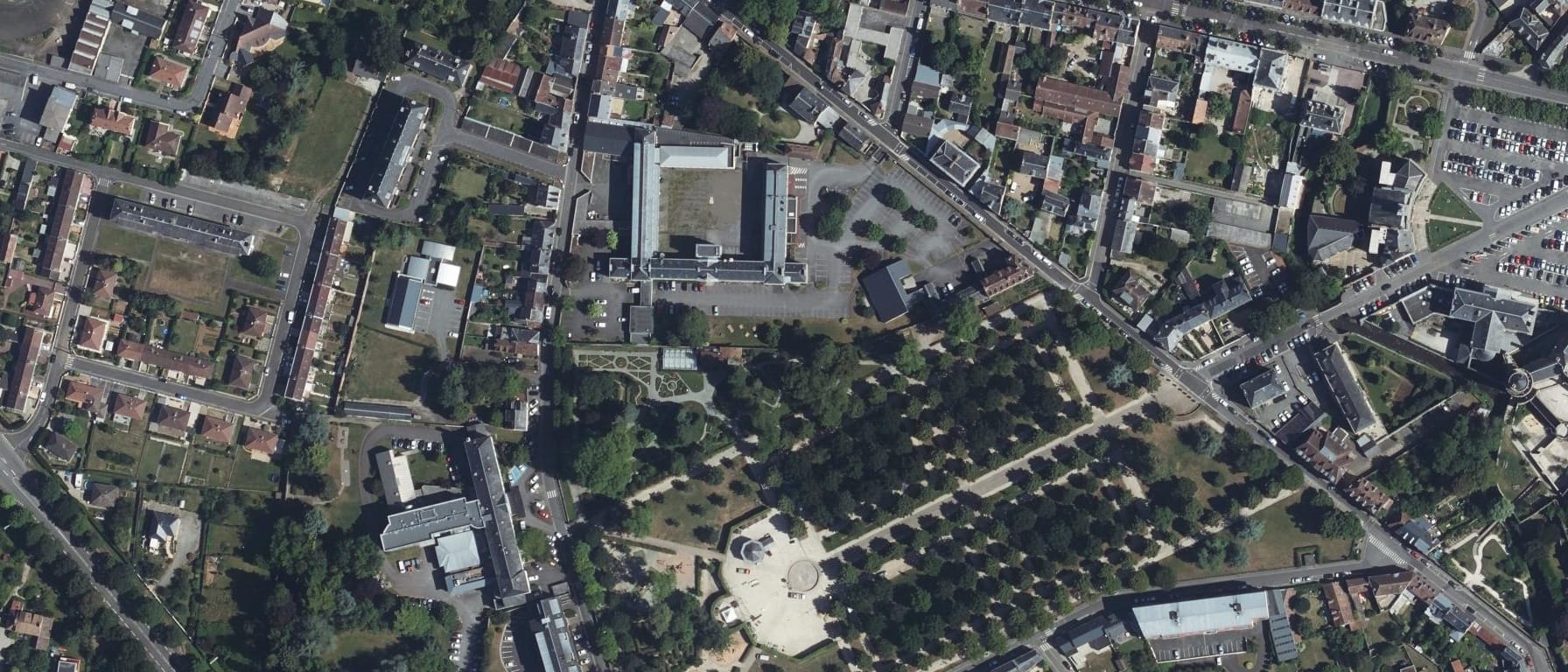 Vue aérienne de IFRES d'Alençon