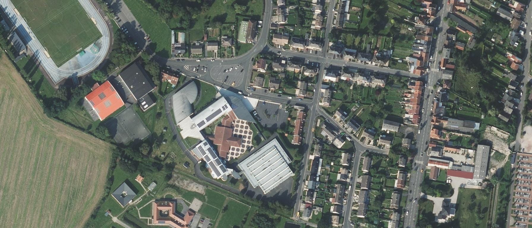 Vue aérienne de CFA Académique - Lycée professionnel Pierre Mendès France ( Saint-Pol-sur-Ternoise)