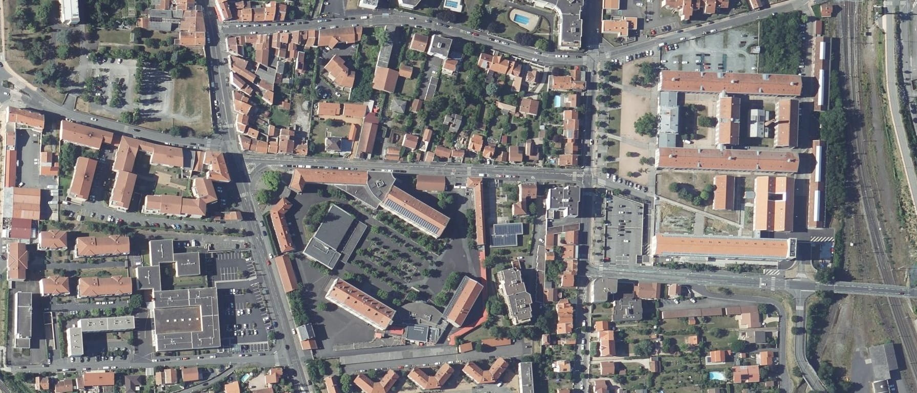 Vue aérienne de Lycée Claude et Pierre Virlogeux