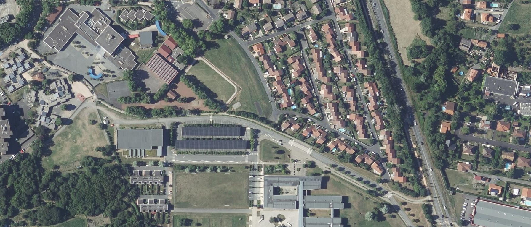 Vue aérienne de Lycée Polyvalent Pierre-Joël Bonté