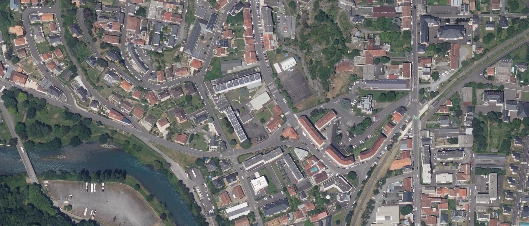 Vue aérienne de Lycée professionnel et technologique de L'Arrouza - CFA Public Education Nationale