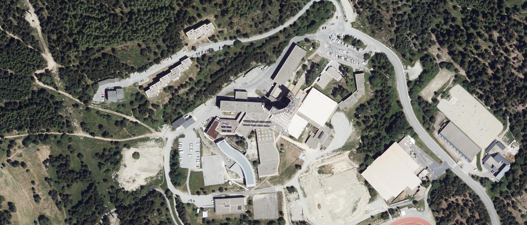 Vue aérienne de Université de Perpignan - Antenne de Font Romeu