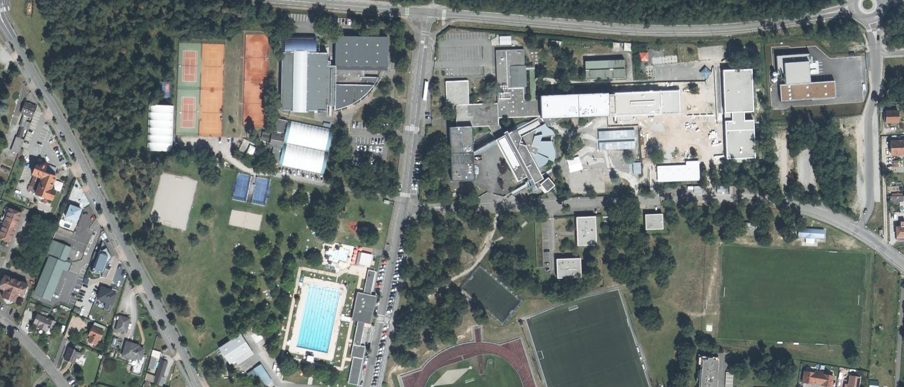 Vue aérienne de Lycée Andre Maurois