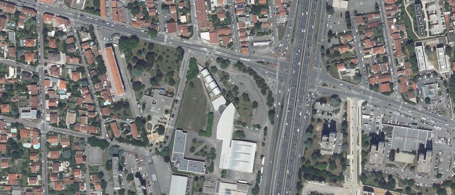 Vue aérienne de Lycée professionnel des Métiers de l'Automobile