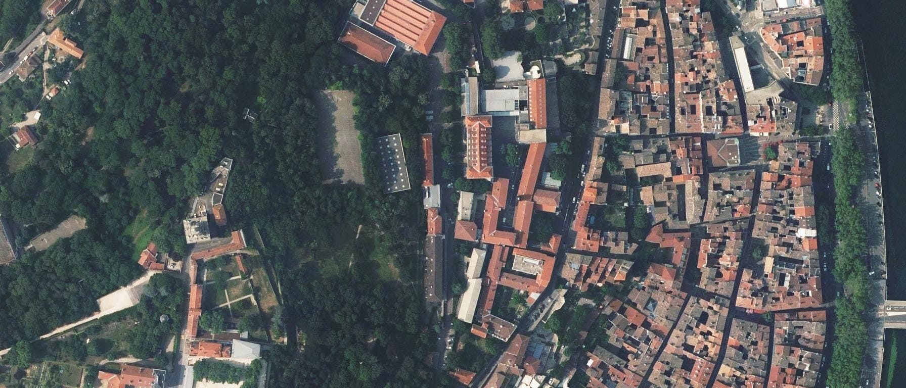 Vue aérienne de ECAM Arts et Métiers - Ingénieur Généraliste / ECAM LaSalle / cycle préparatoire - campus de Lyon (Lyon 5e  Arrondissement - 69)