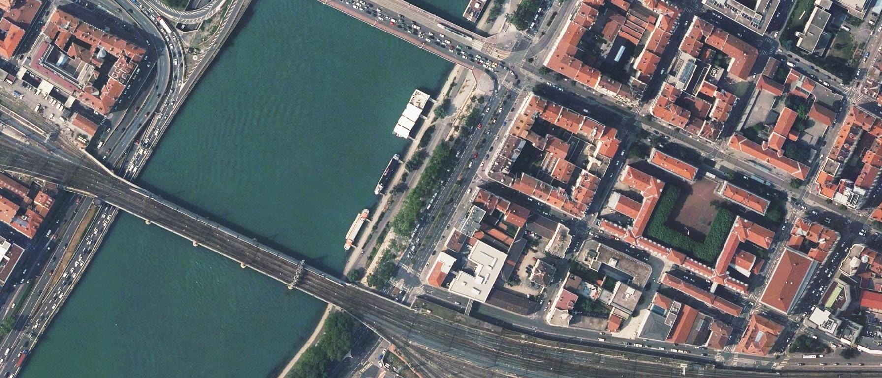 Vue aérienne de ISO LYON INST SUPERIEUR OPTIQUE DE LYON