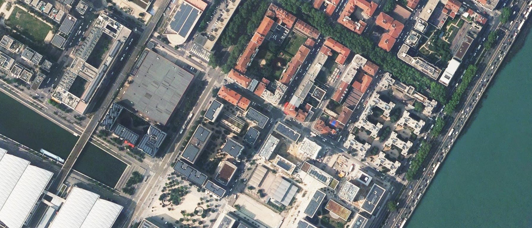 Vue aérienne de Euridis Business School