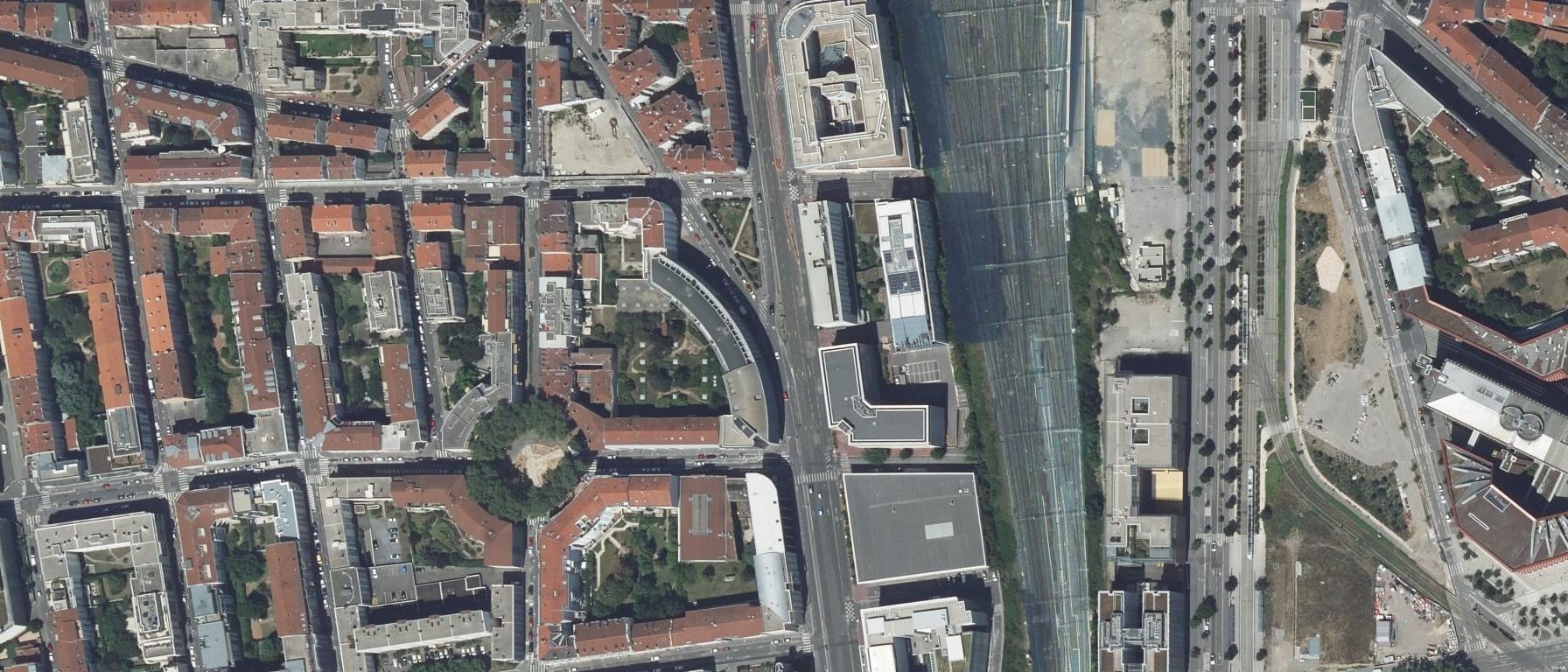 Vue aérienne de Site de formation d'apprentis de l'IFPASS de Lyon