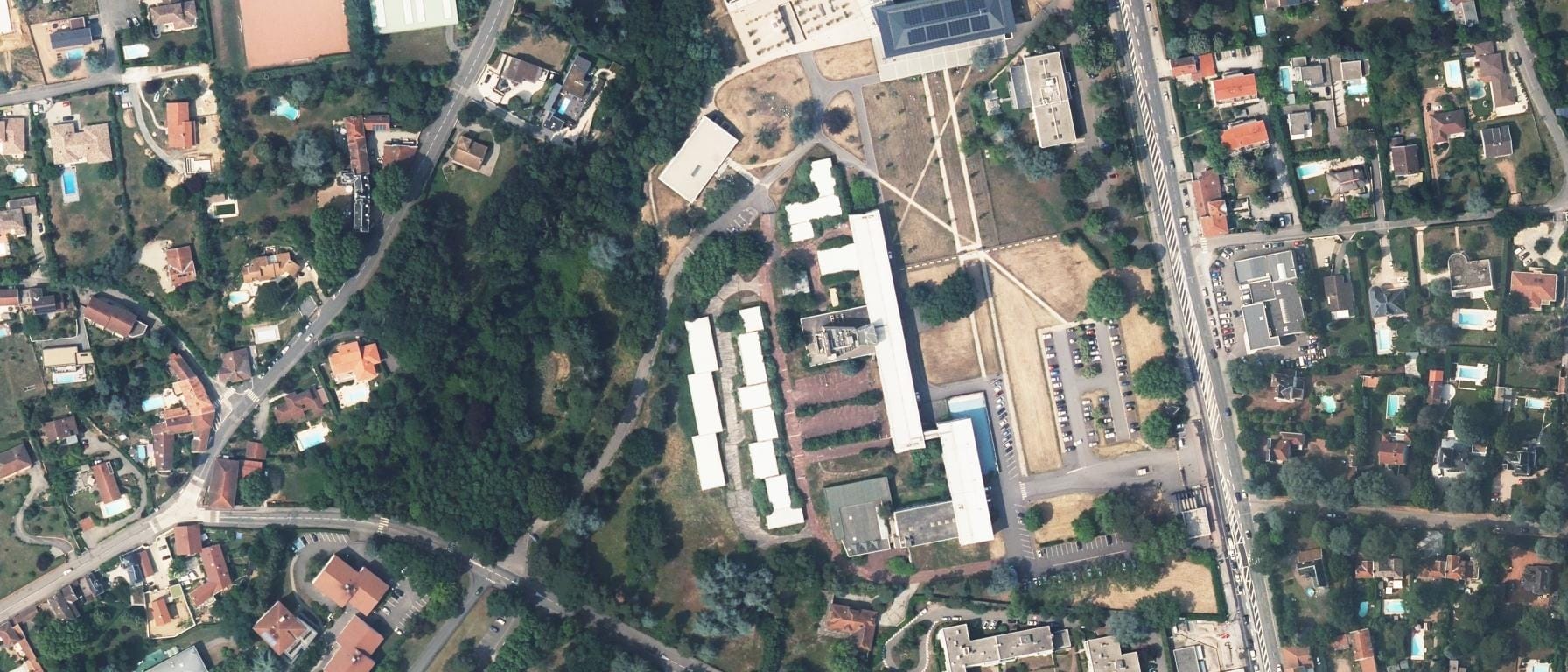 Vue aérienne de IEQT LYON