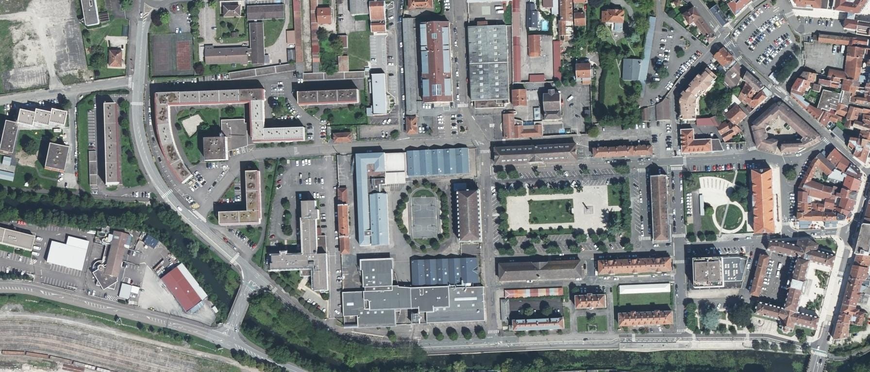 Vue aérienne de Lycée professionnel Luxembourg