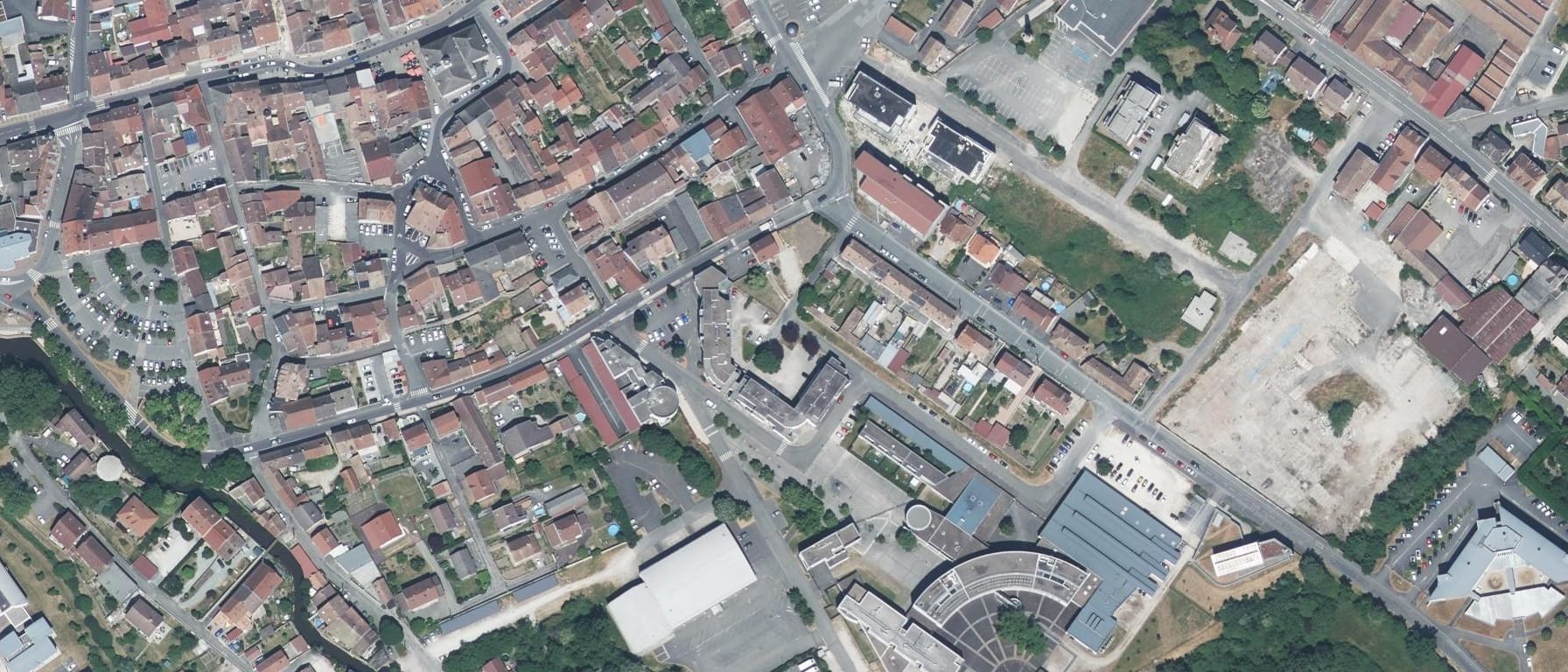 Vue aérienne de Lycée Louis Aragon
