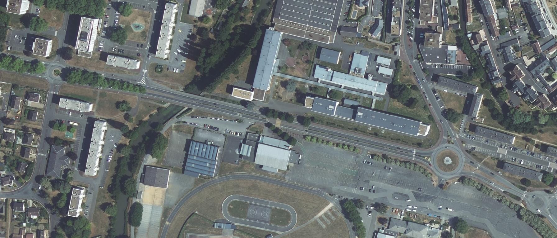 Vue aérienne de GRETA-CFA DU MAINE - Lycée Robert Garnier