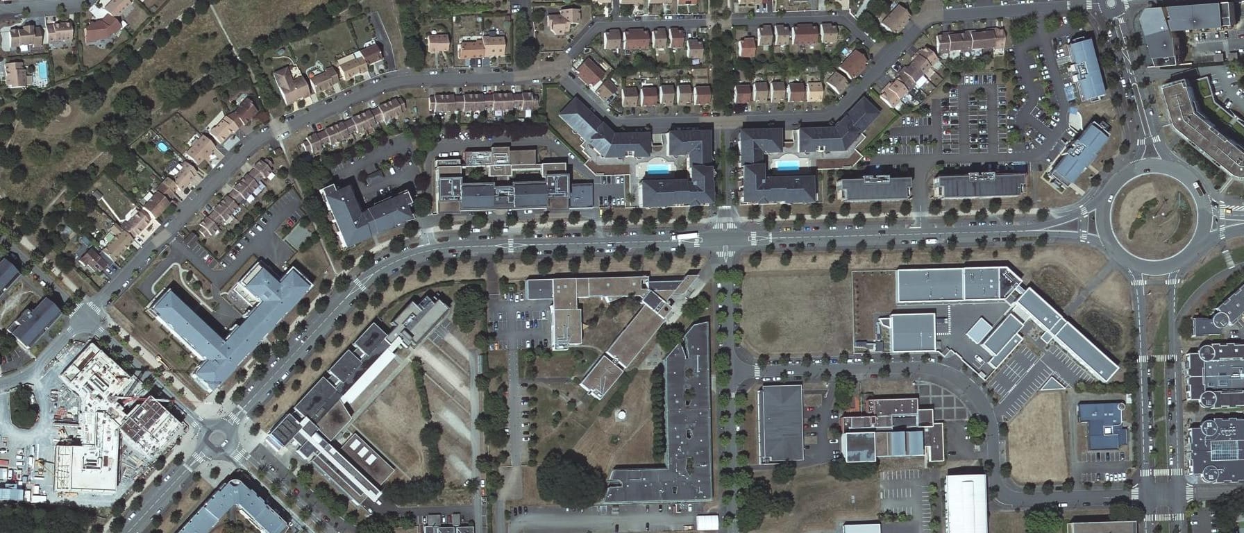 Vue aérienne de CESI - Ecole d'ingénieurs - Campus du Mans