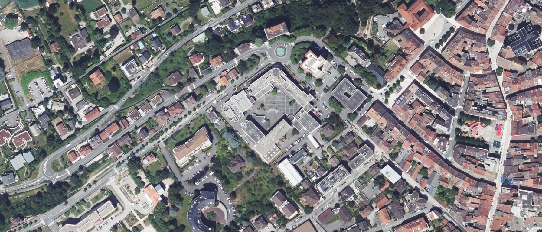 Vue aérienne de LYCEE HÔTELIER SAVOIE LEMAN