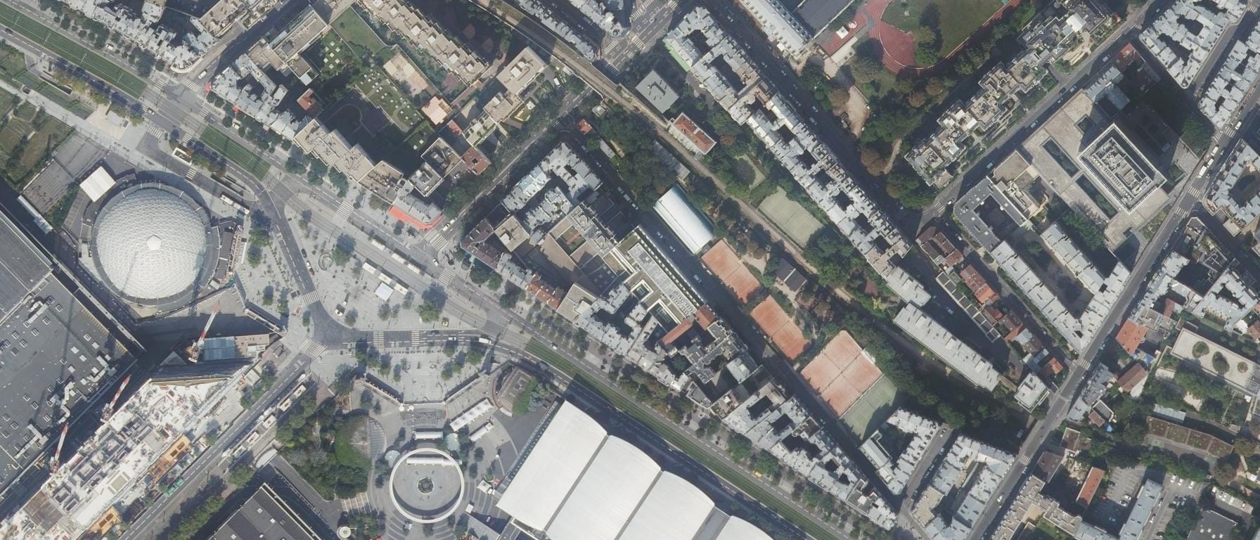 Vue aérienne de Ecole Internationale de Management de Paris (Paris 15e  Arrondissement - 75)