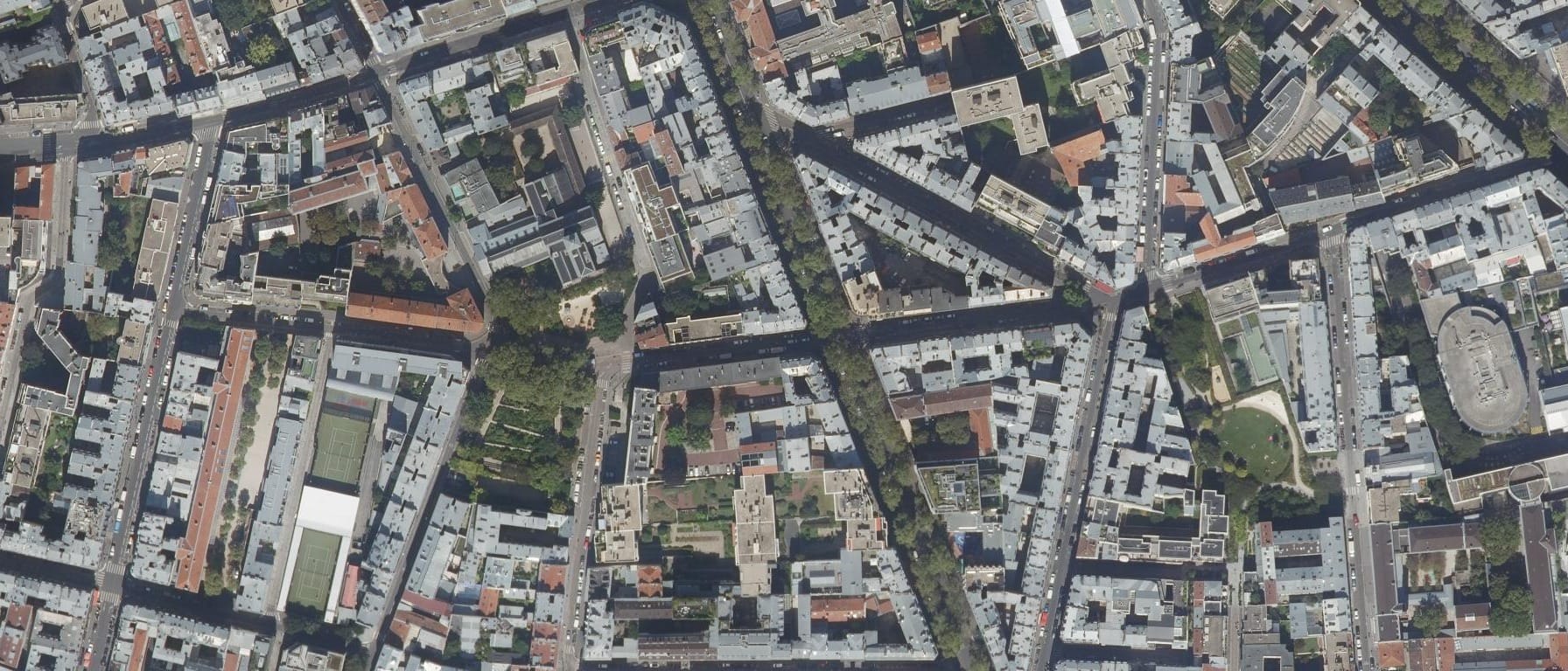 Vue aérienne de PSTB-Paris School of Technology and Business