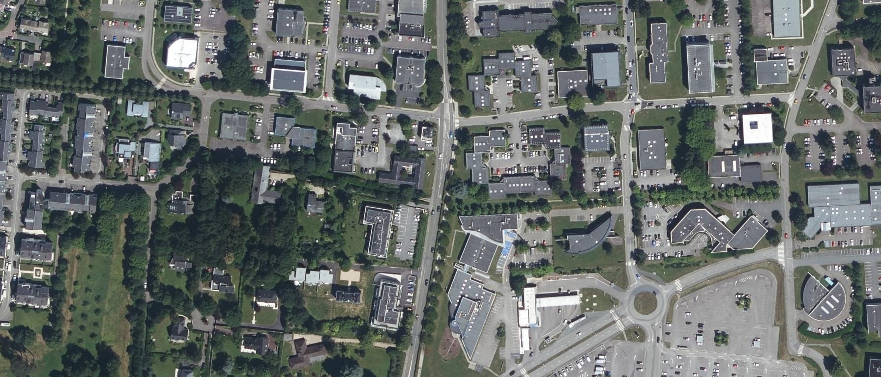 Vue aérienne de CFA EESTP Rouen Ynov Campus - Mont-Saint-Aignan (76)