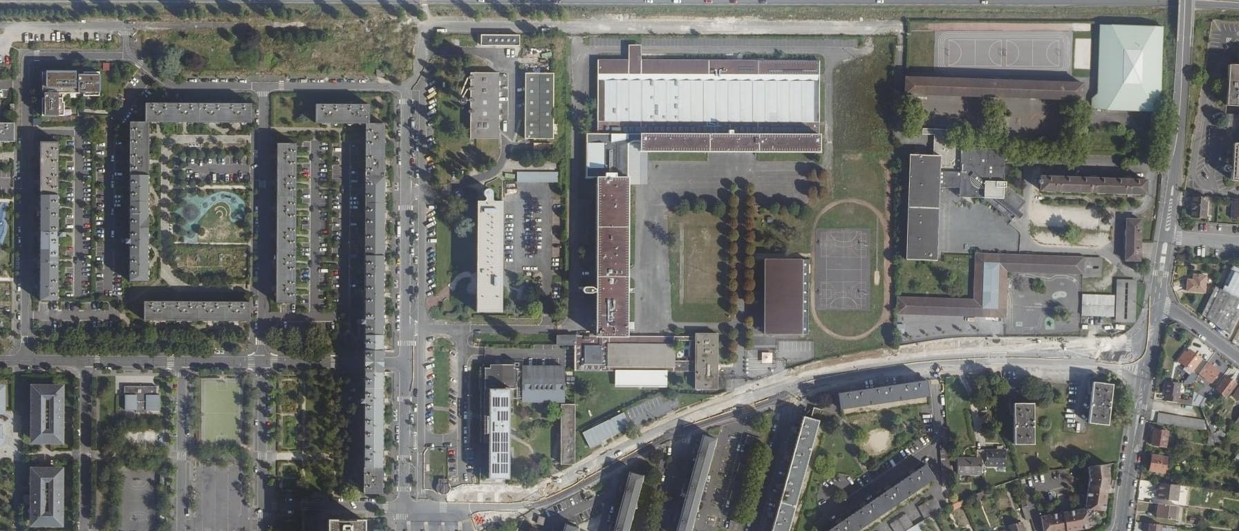Vue aérienne de Lycée Leonard De Vinci