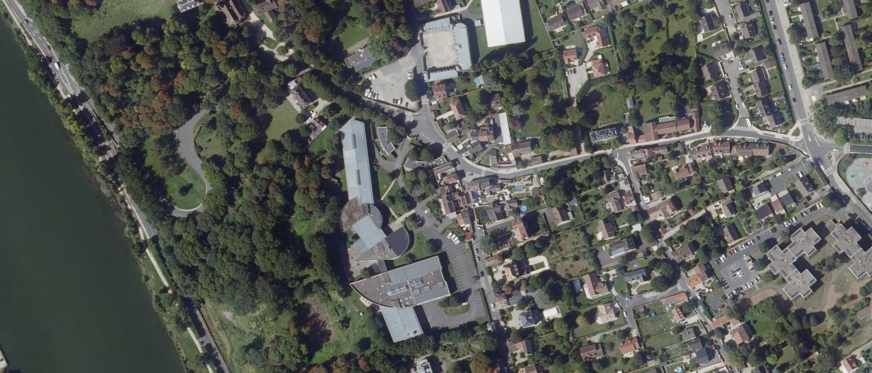 Vue aérienne de Lycée Simone Signoret