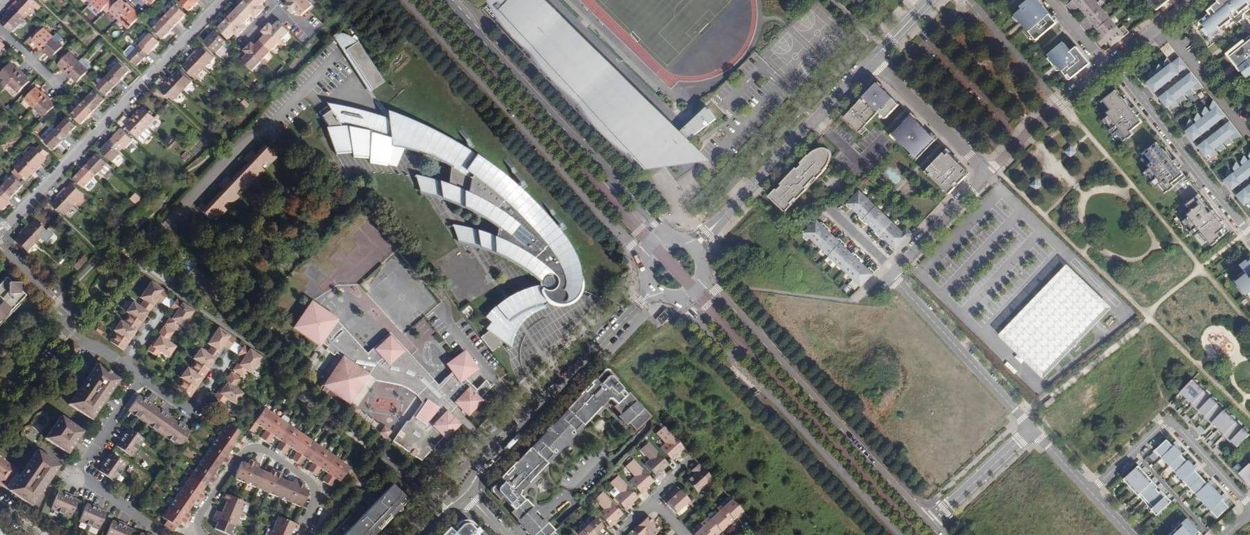Vue aérienne de Lycée De Villaroy