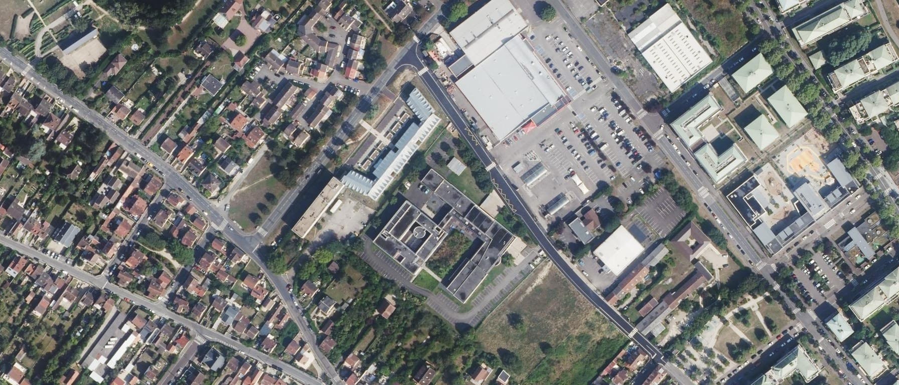 Vue aérienne de I.U.T. de Mantes en Yvelines