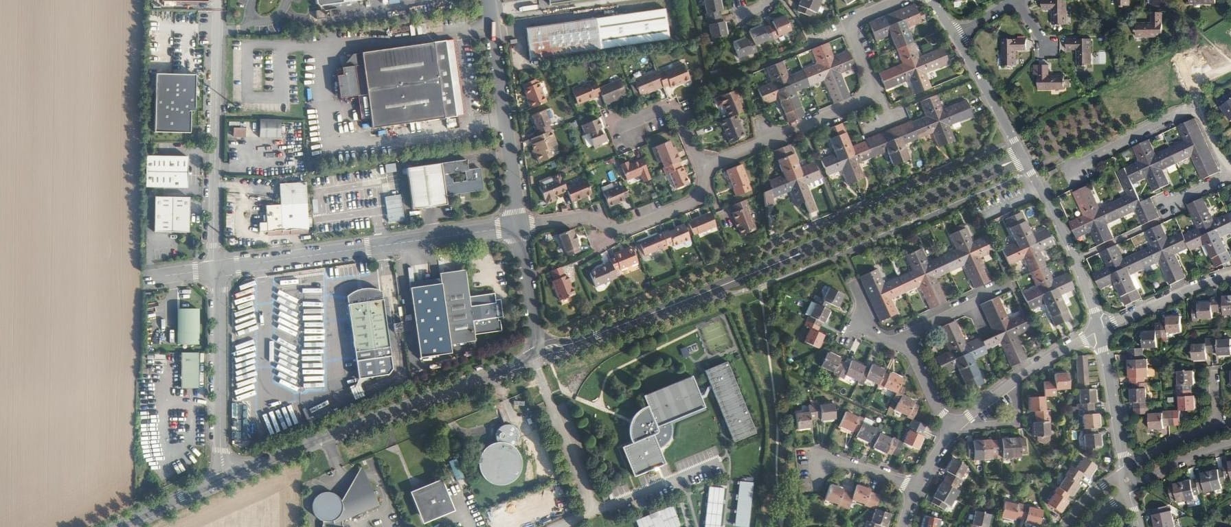 Vue aérienne de I.U.T de Velizy - Antenne de Rambouillet