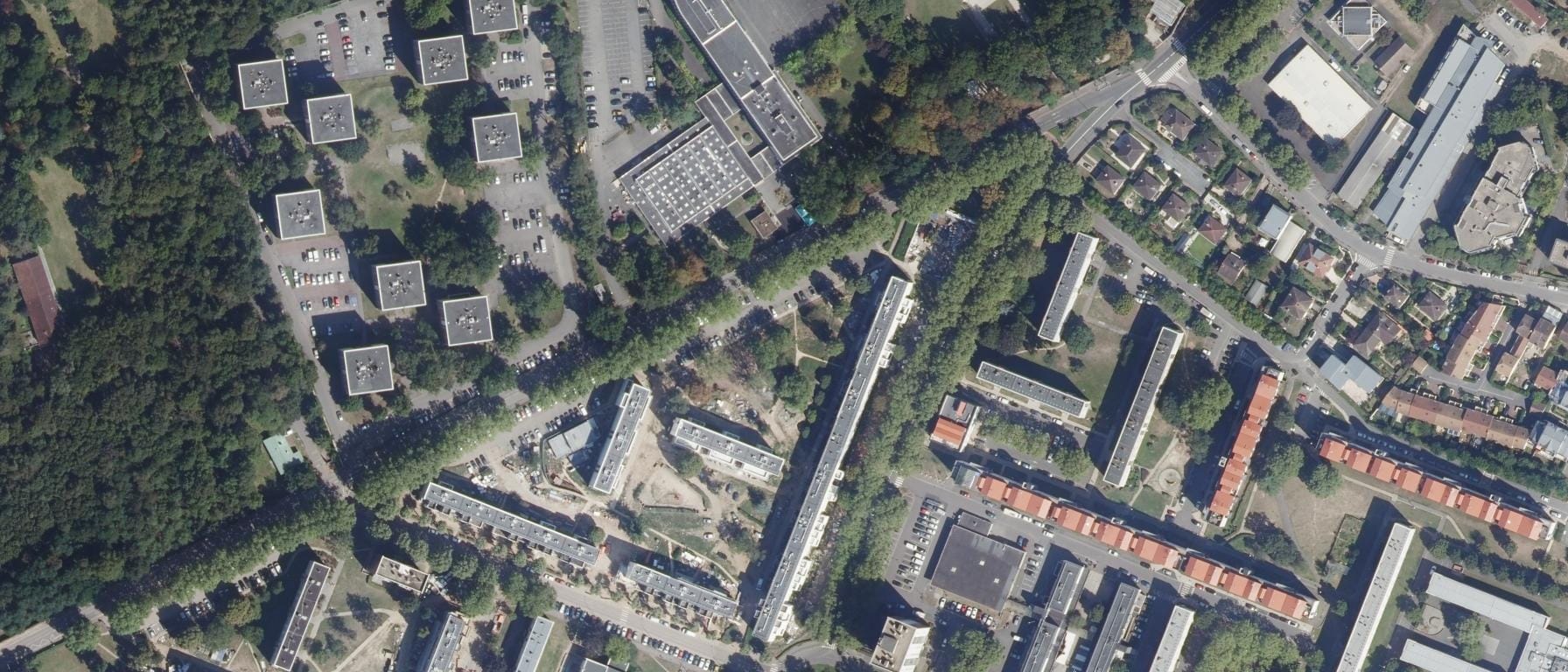 Vue aérienne de Lycée Le Corbusier