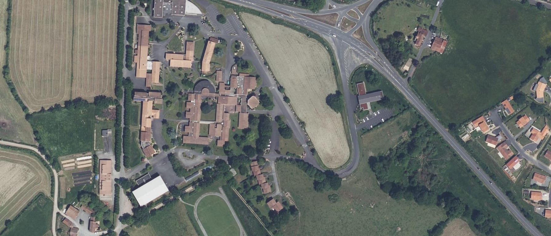 Vue aérienne de Lycée Enseignement Général Technologique Agricole - Campus des Sicaudières