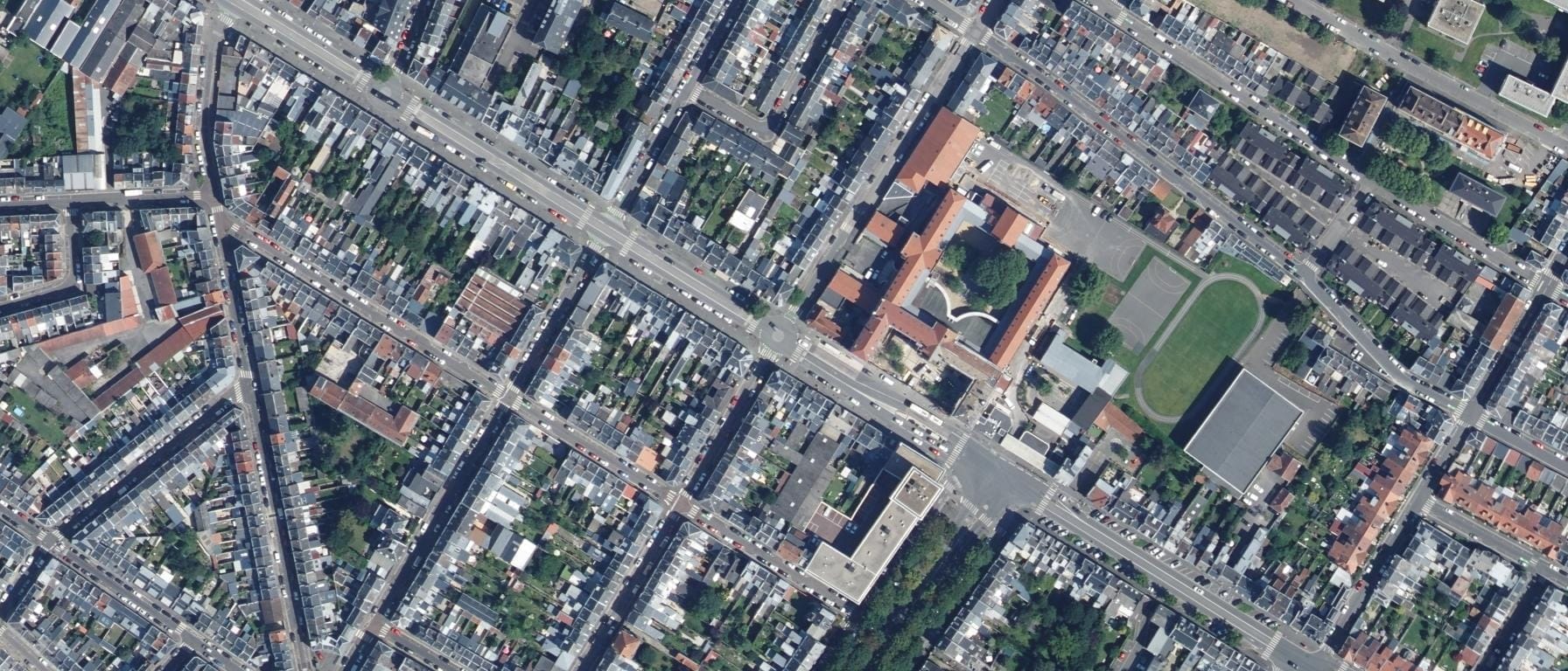 Vue aérienne de Lycée Robert de Luzarches