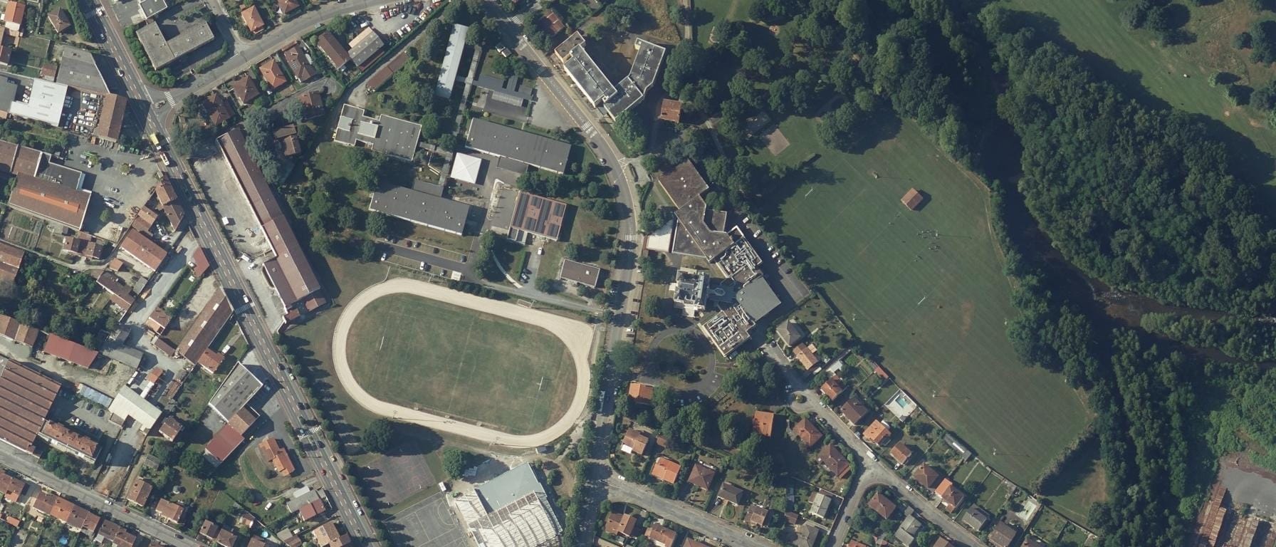 Vue aérienne de Hôtelier Lycée des métiers de l'hôtellerie-restauration - CFA Public Education Nationale