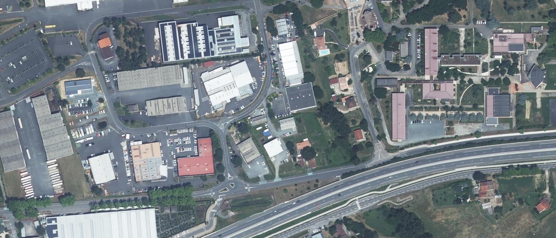 Vue aérienne de CFA - CFA AUTO ME PEZOUS