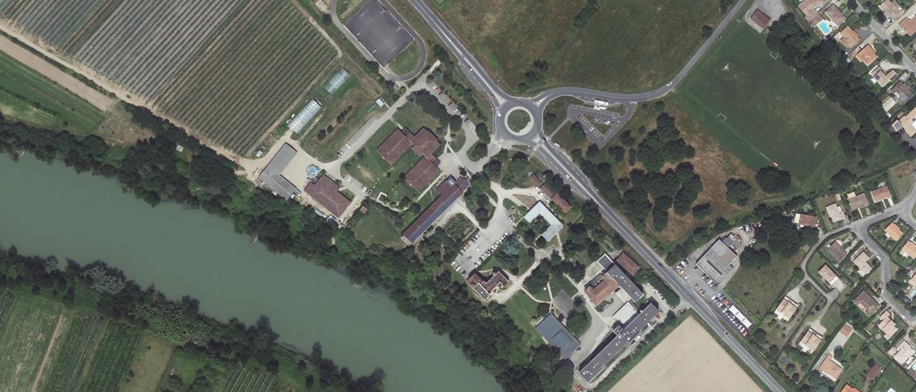 Vue aérienne de L.E.G.T.A. Montauban - Capou