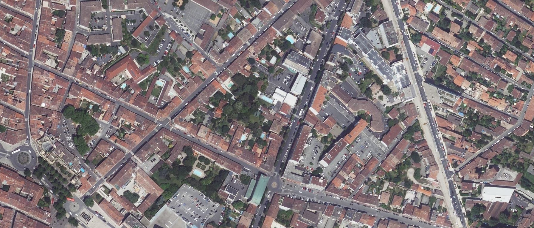 Vue aérienne de B2M Campus Formation de la CCI du Tarn et Garonne
