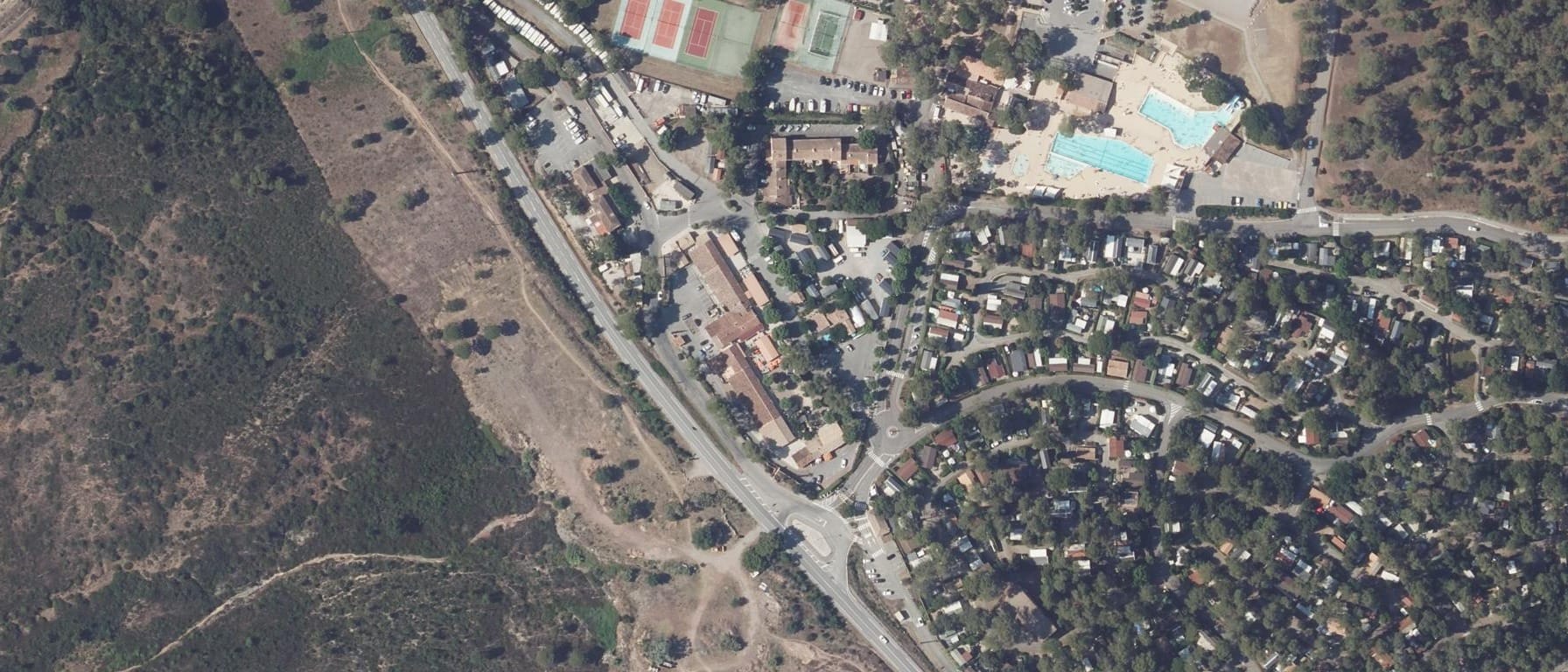 Vue aérienne de Organisme formation-Centre de formation d'apprentis ACAMAN Fréjus