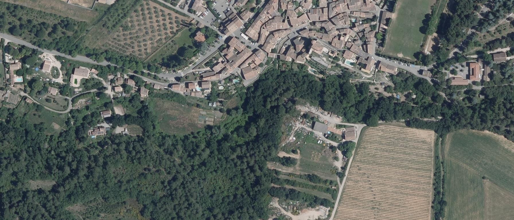 Vue aérienne de FC La Bastide des Jourdans
