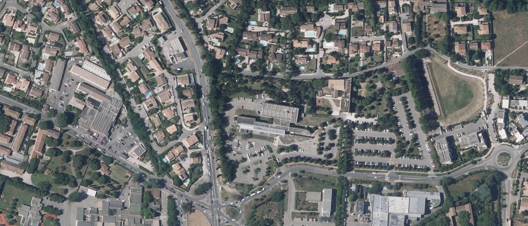 Vue aérienne de ISARA Avignon (Institut Supérieur d'Agriculture Rhône-Alpes) (84)