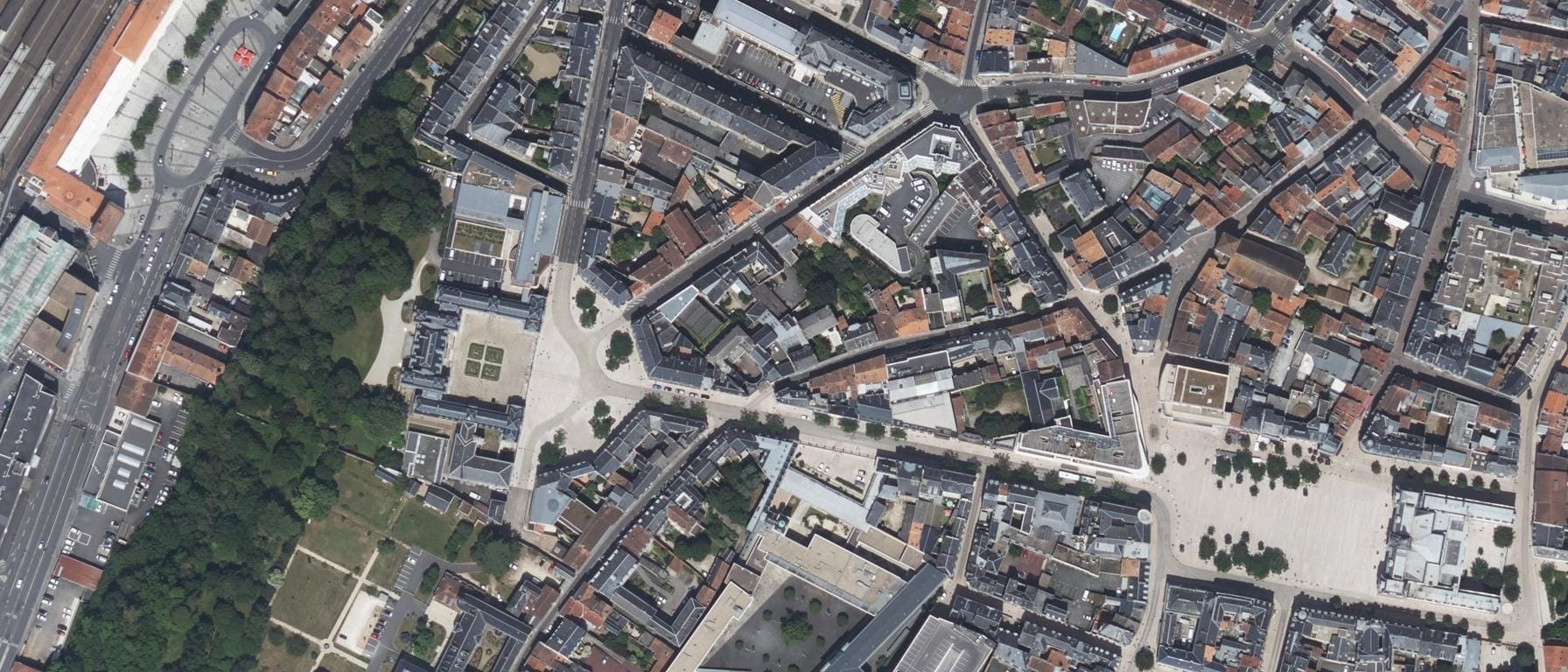 Vue aérienne de Lycée Victor-Hugo