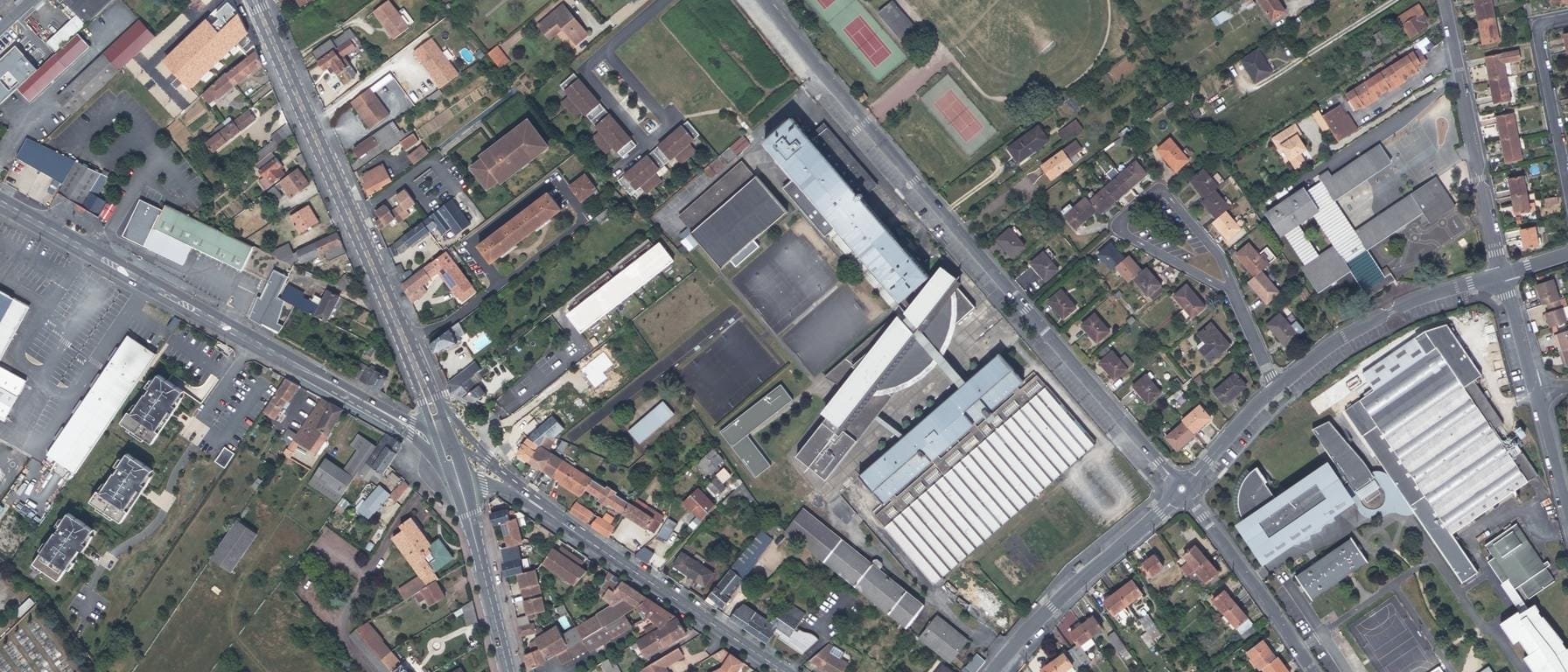 Vue aérienne de Lycée Nelson Mandela