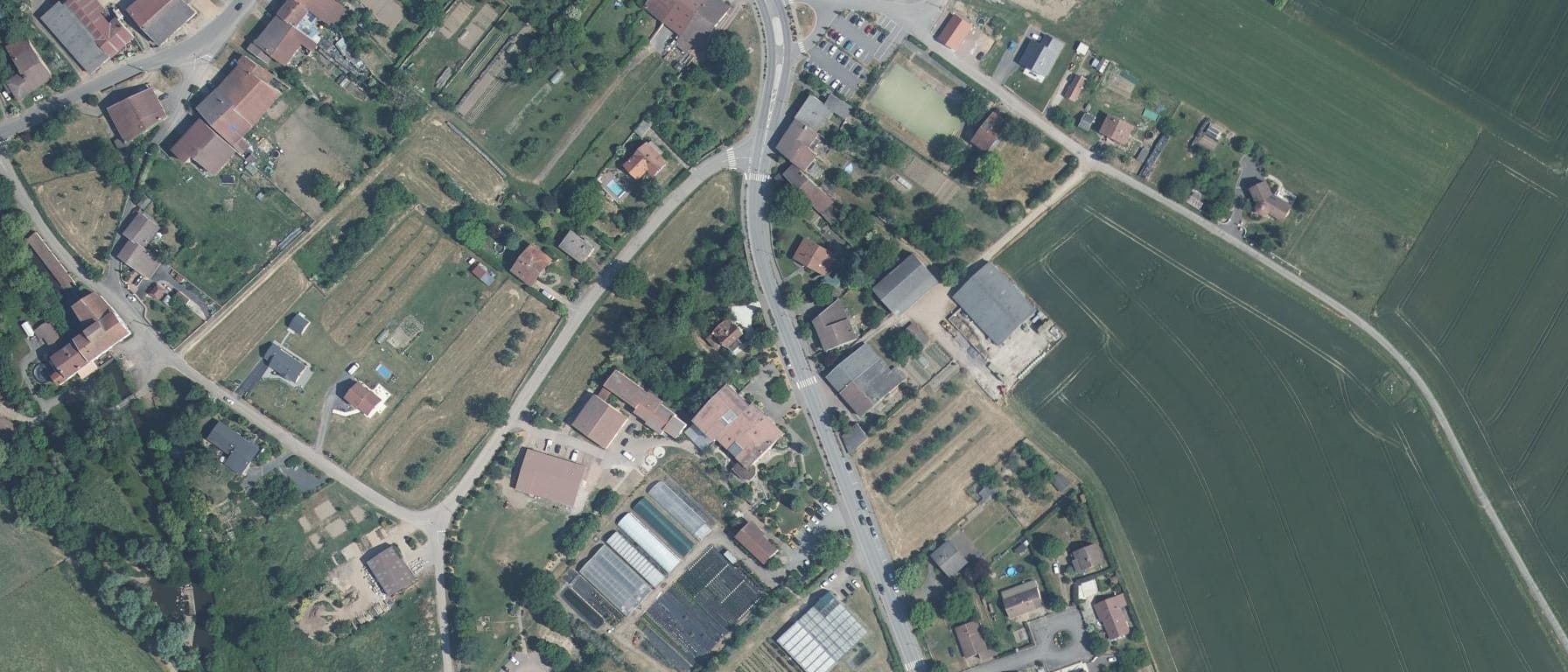 Vue aérienne de CFA de l'EHPP Roville aux chênes