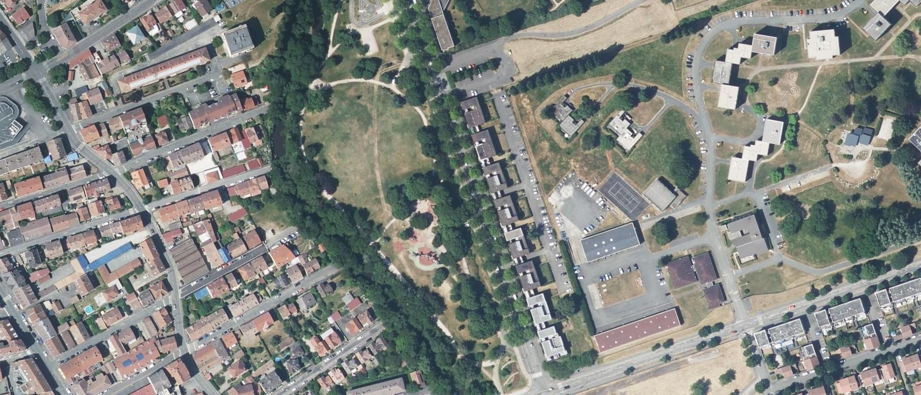 Vue aérienne de Lycée Gustave Courbet