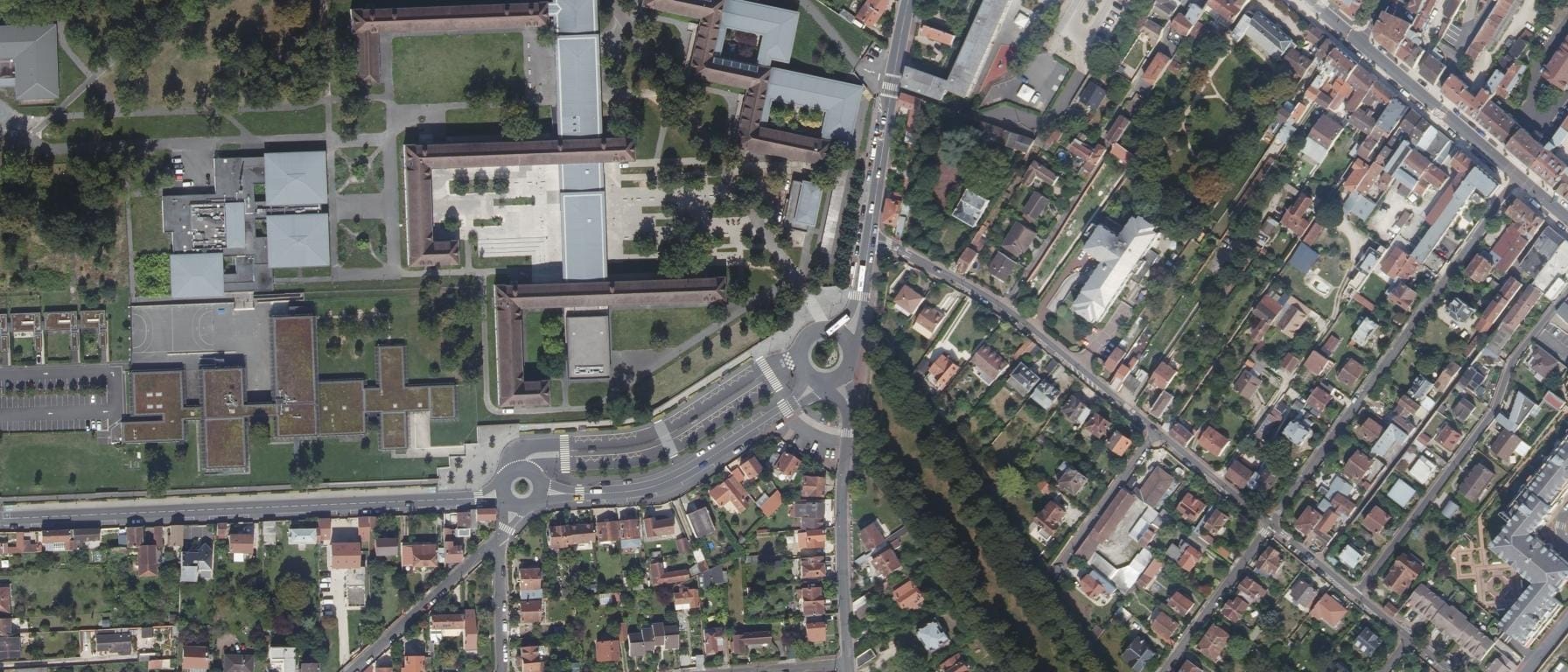 Lycée ROSA PARKS